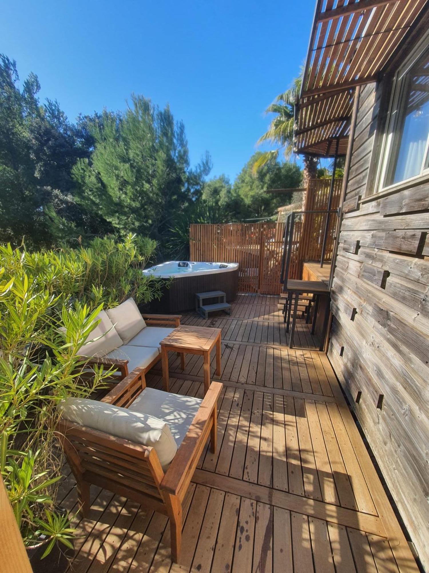 Les Jardins De L'Oustal Villa Narbonne Eksteriør bilde